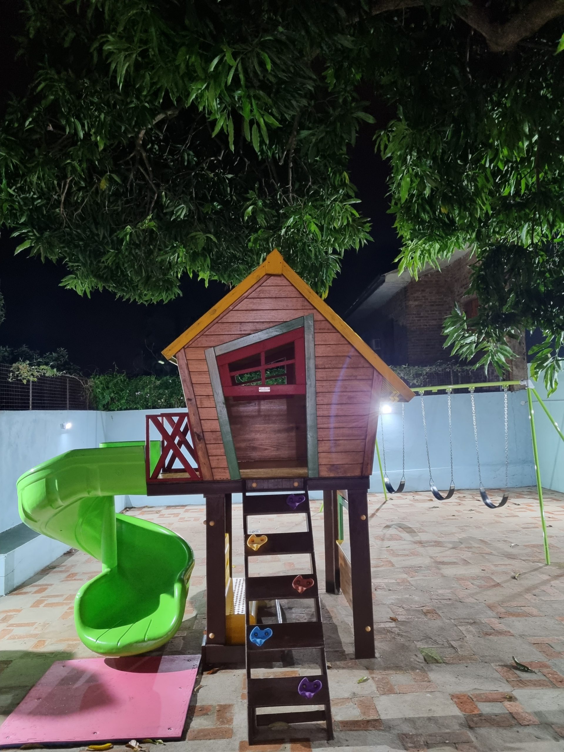 Casa del arbol en Lollipop